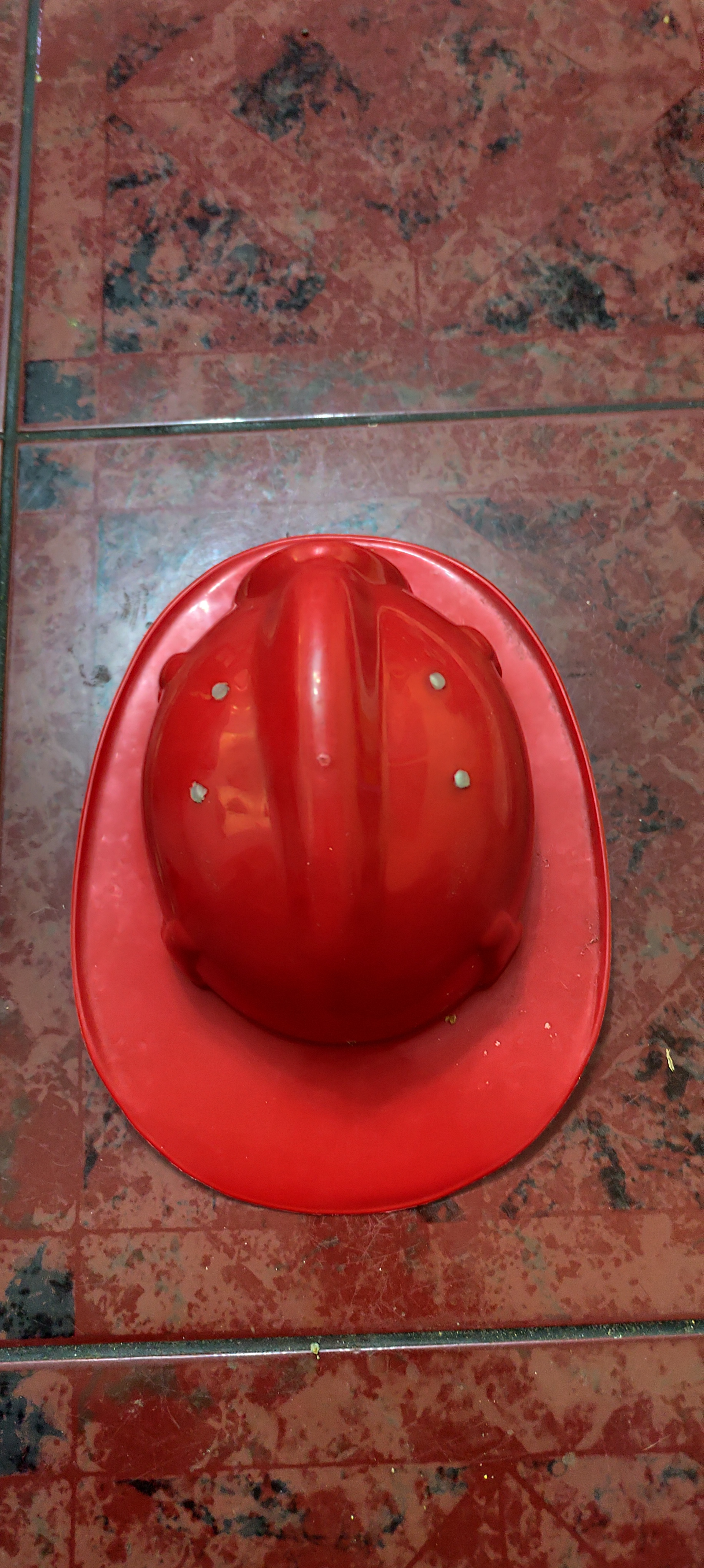 Casco de bombero plastico